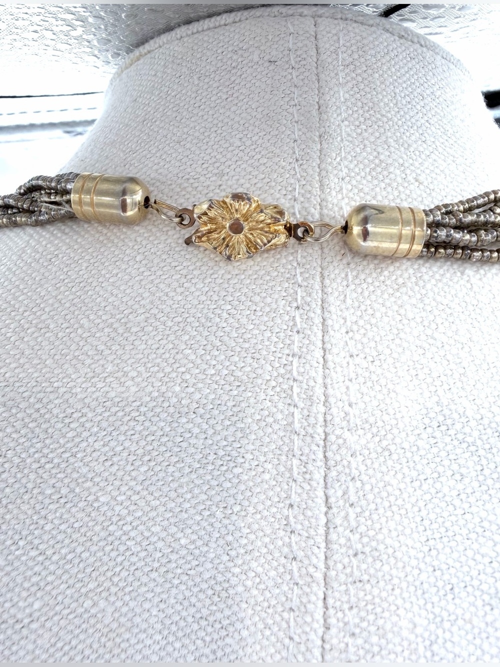 Vintage Metallic-Toned Glass Bead 6 Strand Flower Box Clasp Woman’s Necklace - Picture 4 of 5